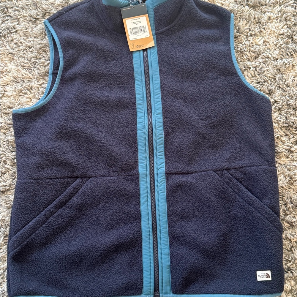 The North Face Carbondale Navy Fleece Vest with Teal Trim XL $99